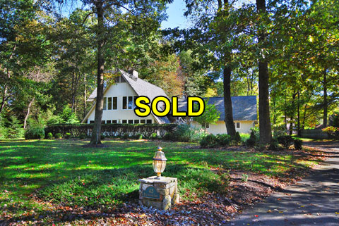 Front of 42 Birchwood Lane property in Boonton, NJ - now sold!